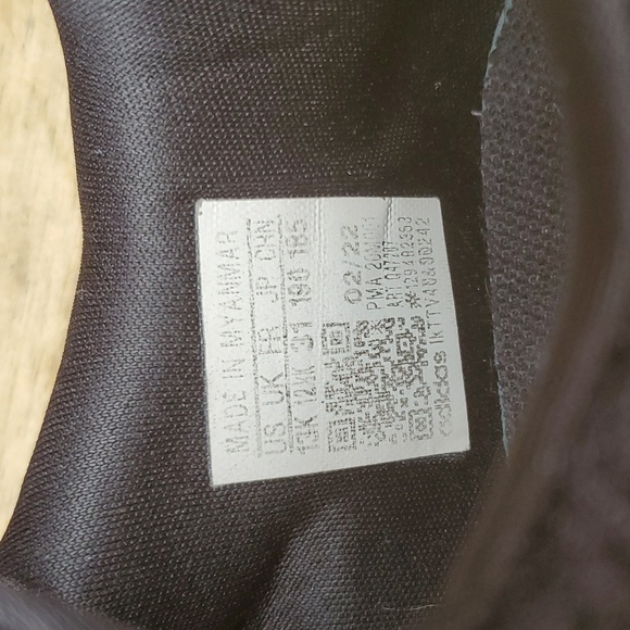 Slip on Adidas shoes, size 13 - Picture 4 of 4